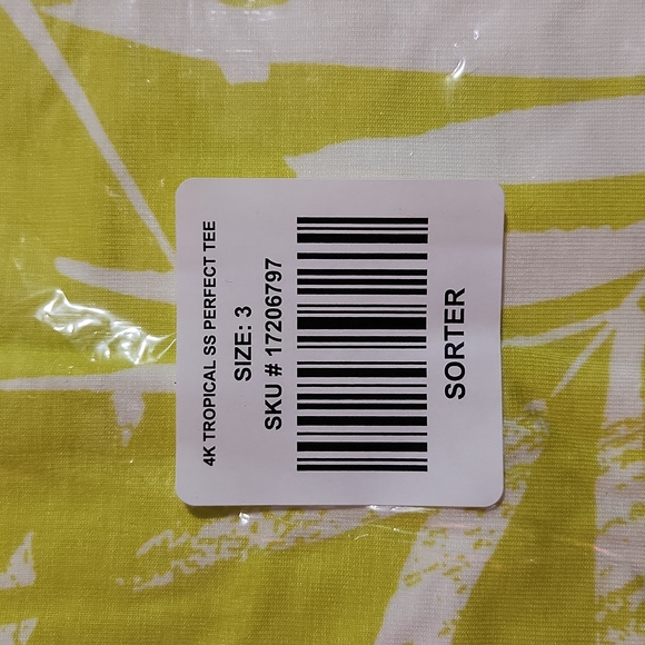 ❤️NWT VINTAGE TORRID TEE - SUPER SOFT YELLOW / GREEN TROPICAL PALM TREE SIZE 3X - Picture 4 of 9